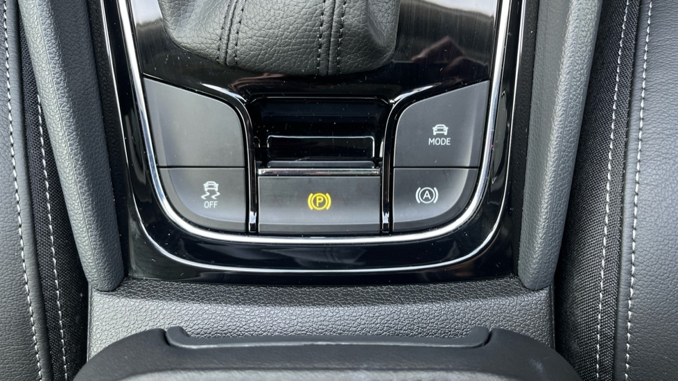 Used Skoda Karoq 2025 for sale - 76514995: Photo 27