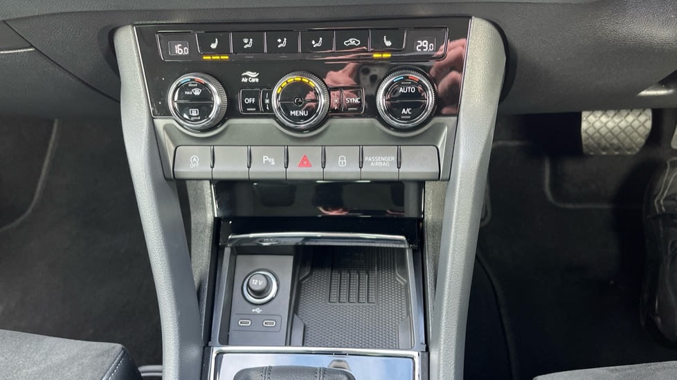 Used Skoda Karoq 2025 for sale - 76514995: Photo 28