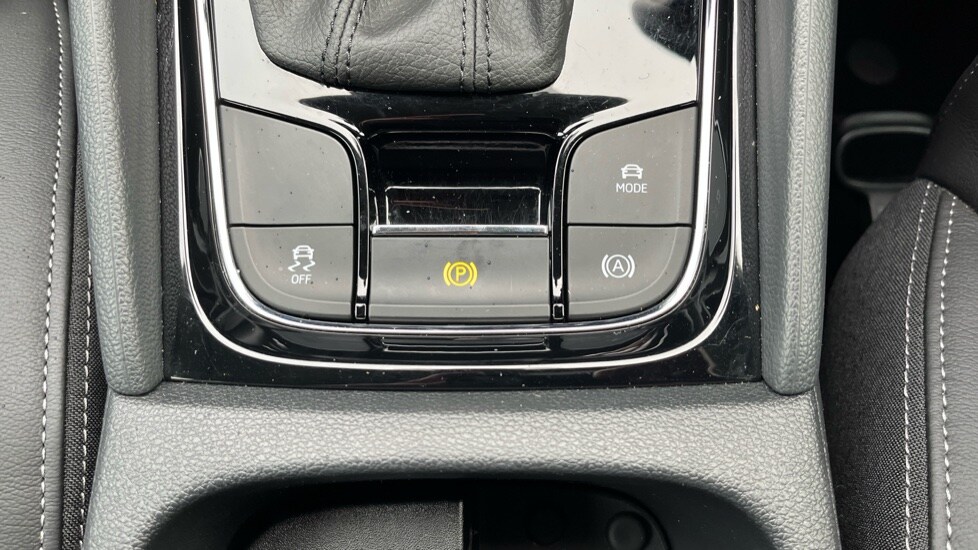 Used Skoda Karoq 2024 for sale - 76586862: Photo 24