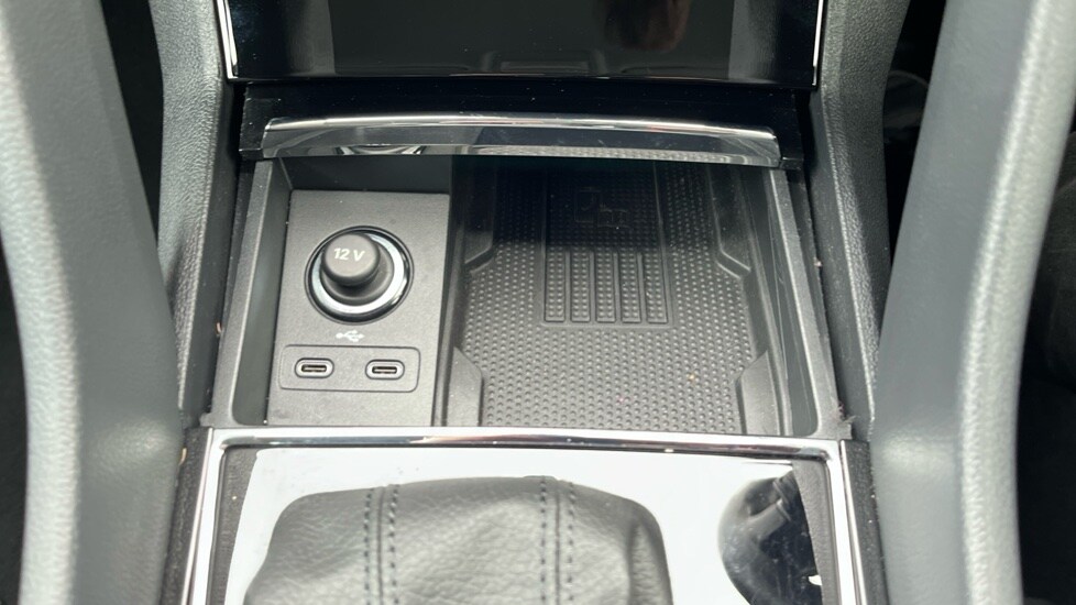 Used Skoda Karoq 2024 for sale - 76586862: Photo 25