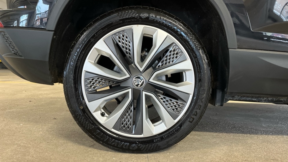 Used Skoda Karoq 2024 for sale - 76586862: Photo 5