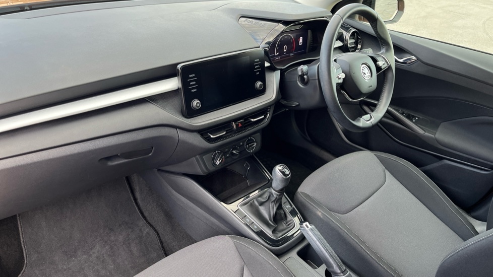 Used Skoda Fabia 2022 for sale - 76062100: Photo 2