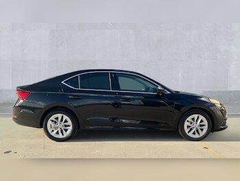 Used Skoda Octavia 2023 for sale - 75692045: Photo