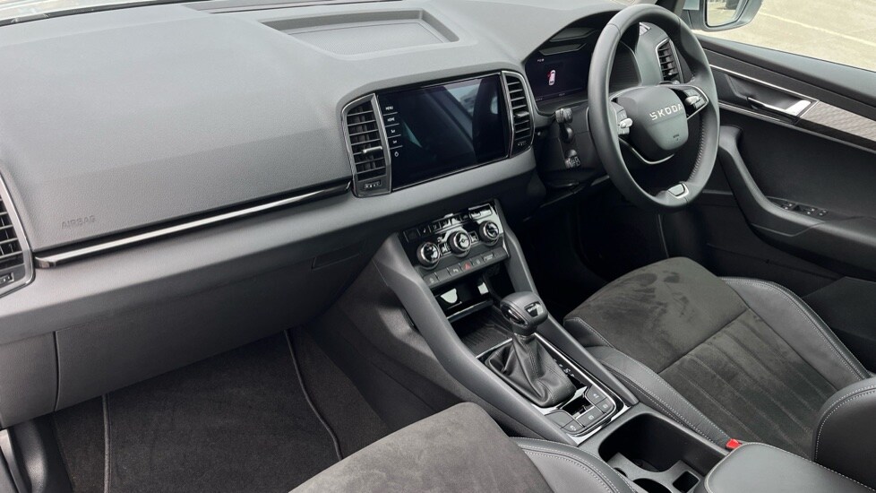 Used Skoda Karoq 2025 for sale - 76074284: Photo 2