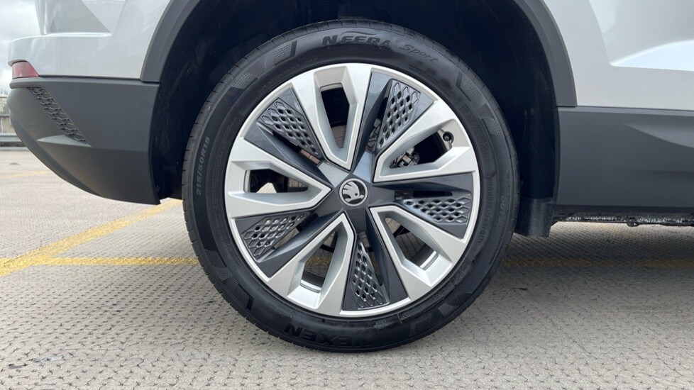 Used Skoda Karoq 2025 for sale - 76074284: Photo 5