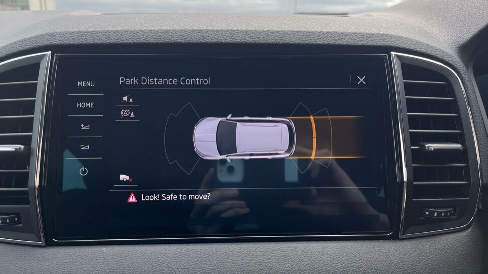 Used Skoda Karoq 2025 for sale - 76074284: Photo 51