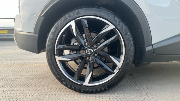 Used Toyota C-HR 2023 for sale - 75672142: Photo 19