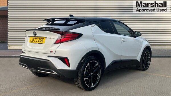 Used Toyota C-HR 2023 for sale - 75672142: Photo 3