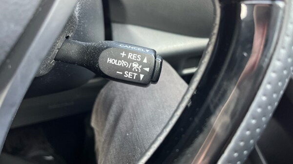 Used Toyota C-HR 2023 for sale - 75672142: Photo 40