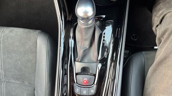 Used Toyota C-HR 2023 for sale - 75672142: Photo 45