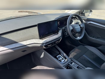 Used Skoda Octavia 2025 for sale - 75472139: Photo