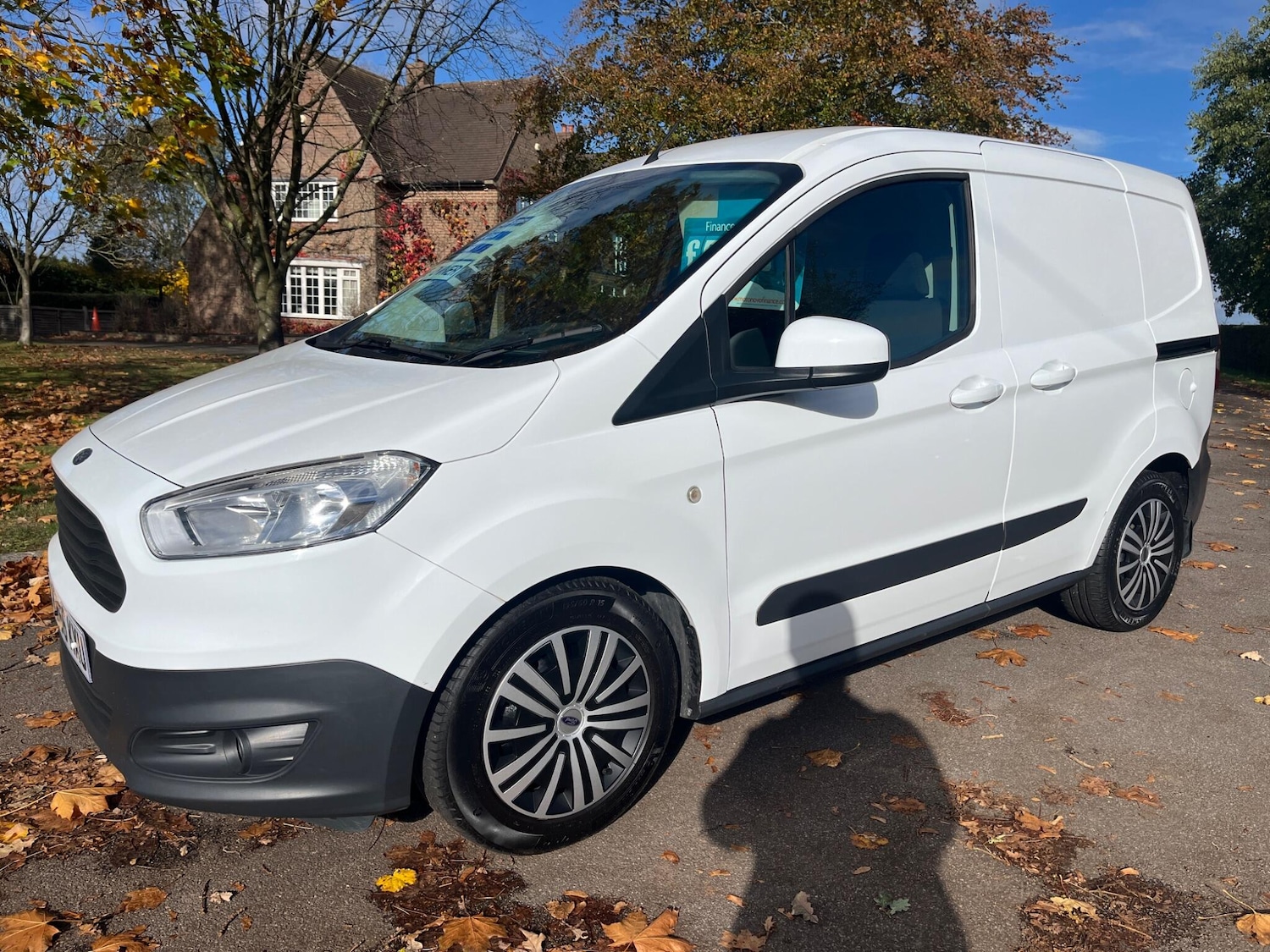 Used Ford Transit Courier 2016 for sale - 76377495: Photo 1