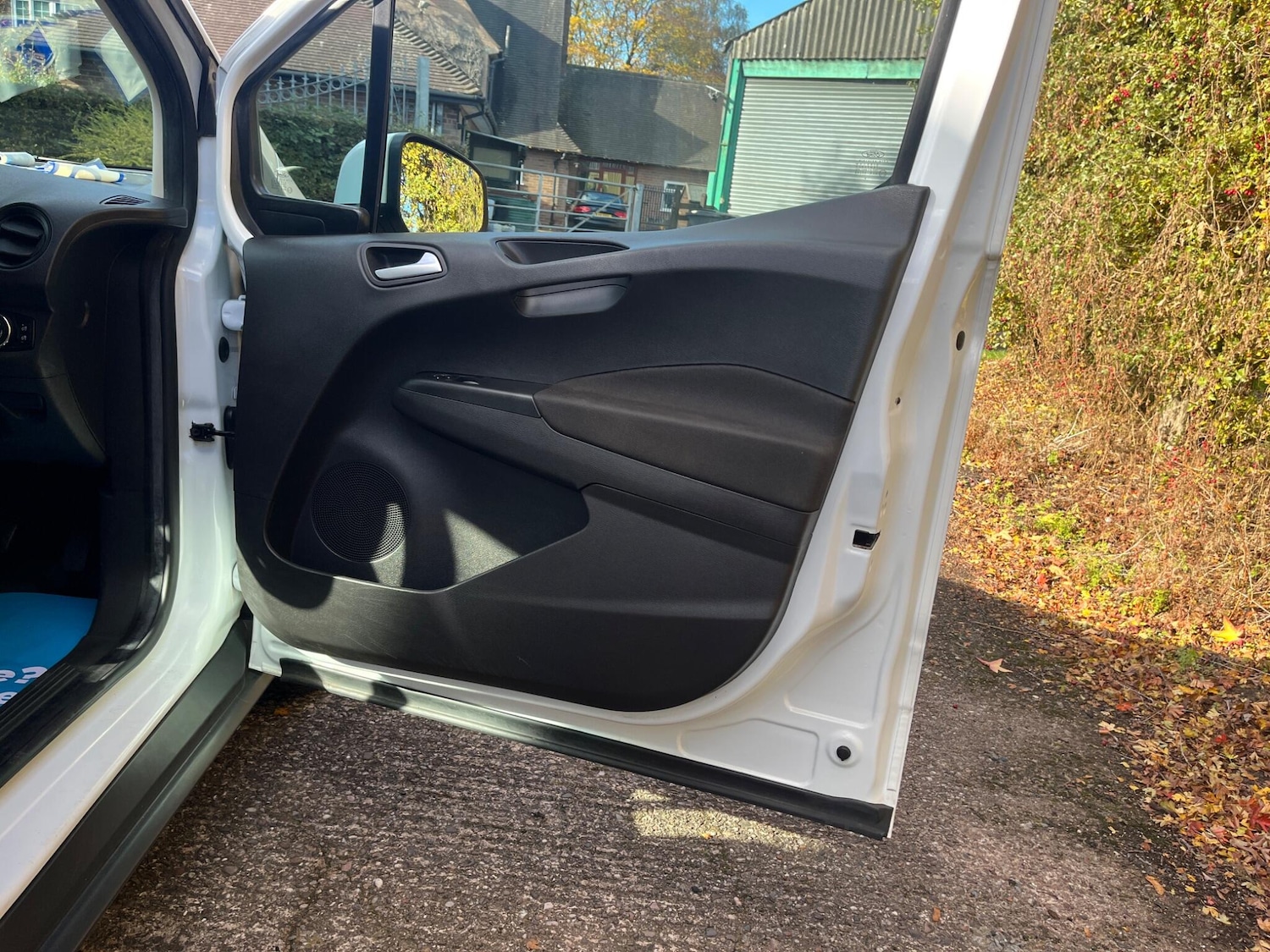 Used Ford Transit Courier 2016 for sale - 76377495: Photo 25