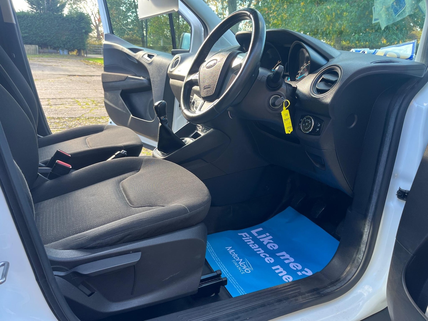 Used Ford Transit Courier 2016 for sale - 76377495: Photo 40