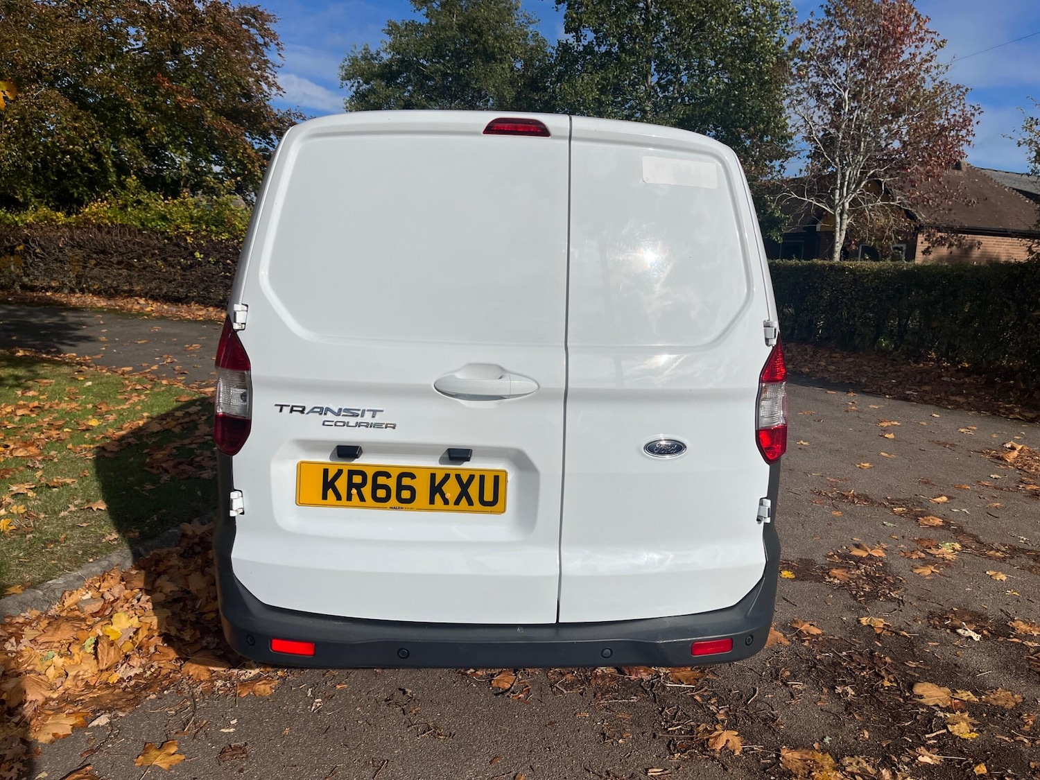 Used Ford Transit Courier 2016 for sale - 76377495: Photo 6