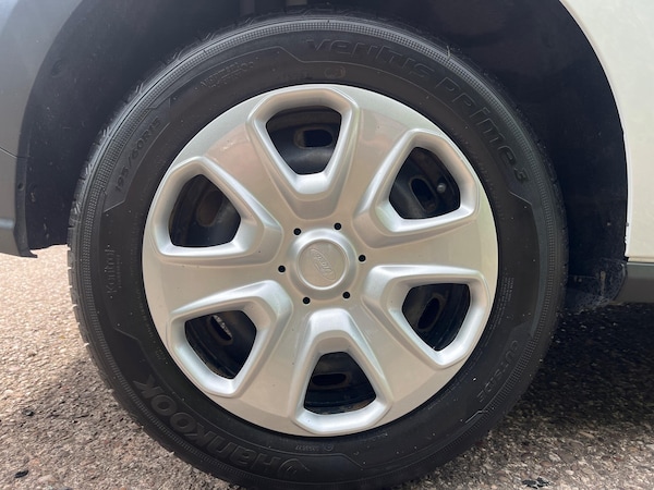 Used Ford Transit Courier 2019 for sale - 75532642: Photo 24