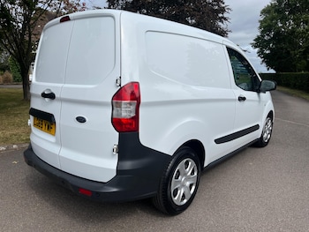 Used Ford Transit Courier 2019 for sale - 75532642: Photo