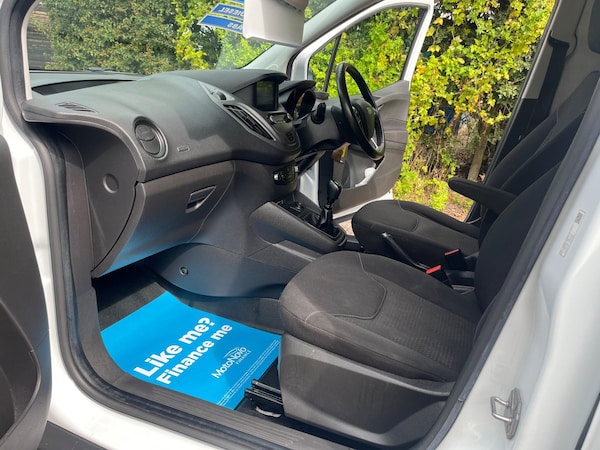 Used Ford Transit Courier 2019 for sale - 75532642: Photo 42