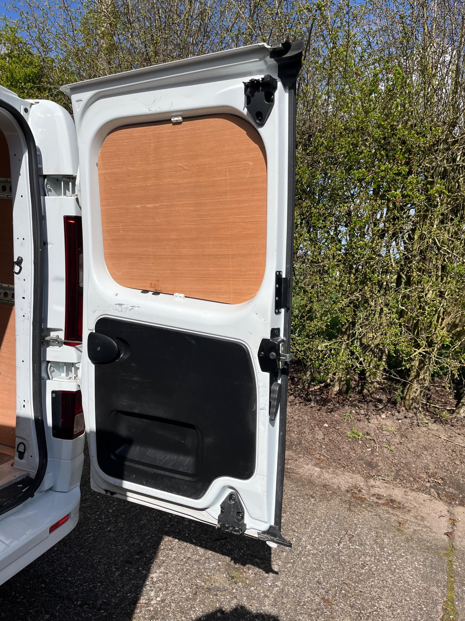 Used Nissan NV300 for sale - 78057963: Photo 25