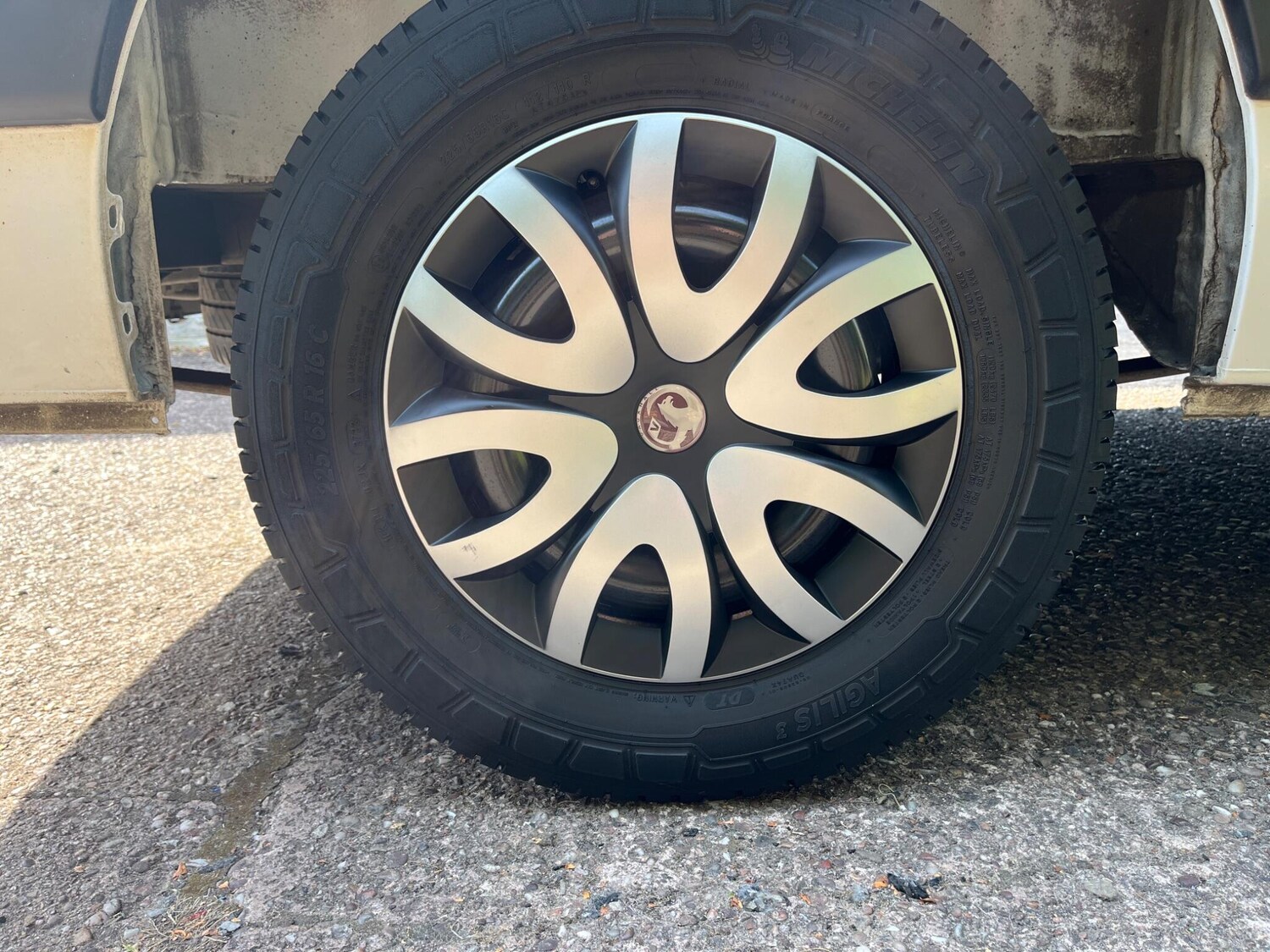 Vehicle 25