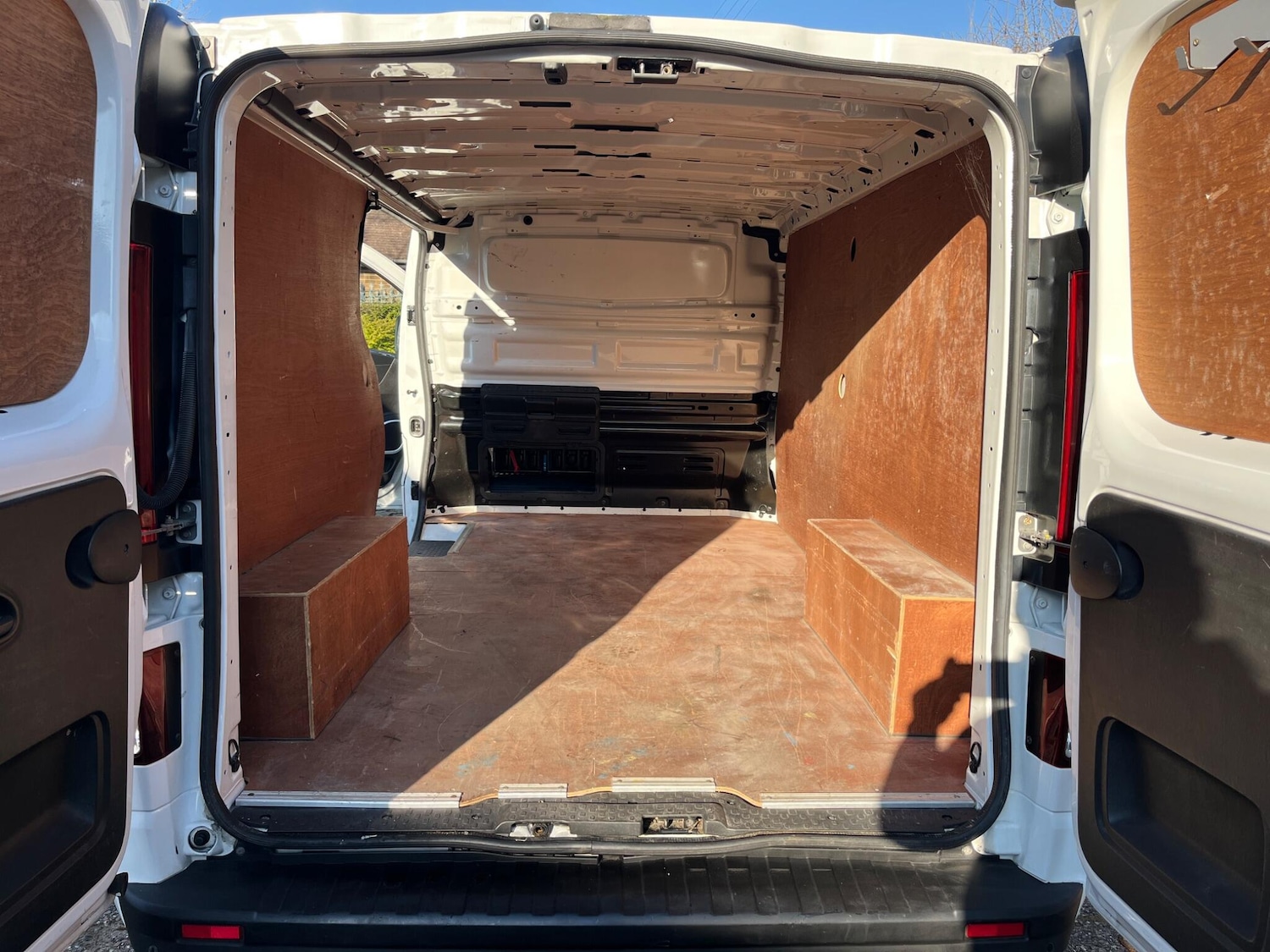 Used Vauxhall Vivaro 2019 for sale - 77978292: Photo 28