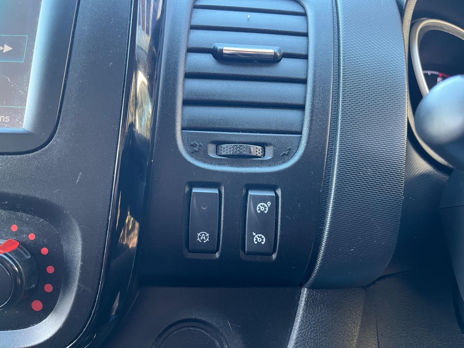 Used Vauxhall Vivaro 2019 for sale - 77978292: Photo 44