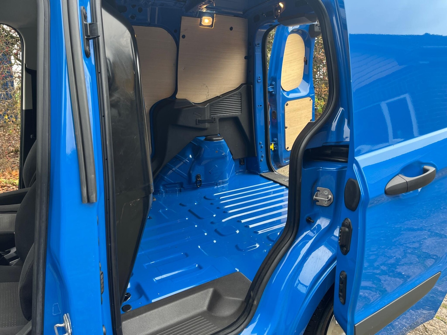 Used Ford Transit Courier 2019 for sale - 76522336: Photo 18