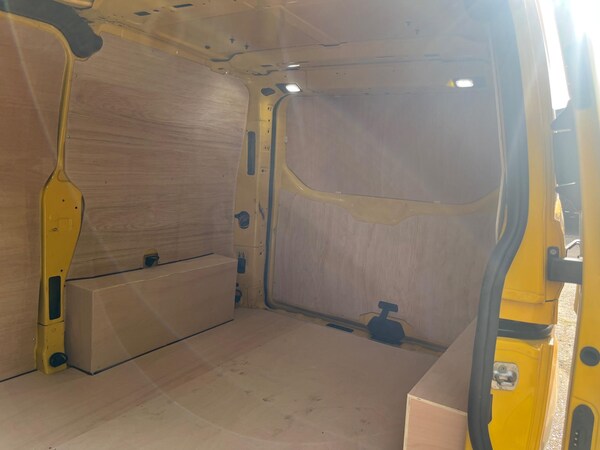 Used Ford Transit Custom 2021 for sale - 75339731: Photo 21