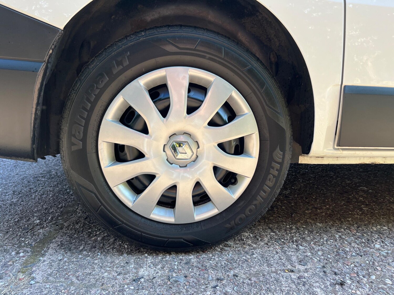 Vehicle 22