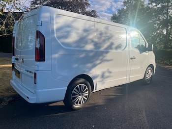 Used Vauxhall Vivaro 2018 for sale - 79395820: Photo