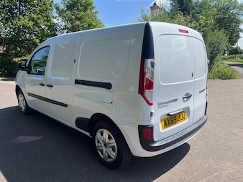 Used Renault Kangoo Maxi 2020 for sale - 75185906: Photo