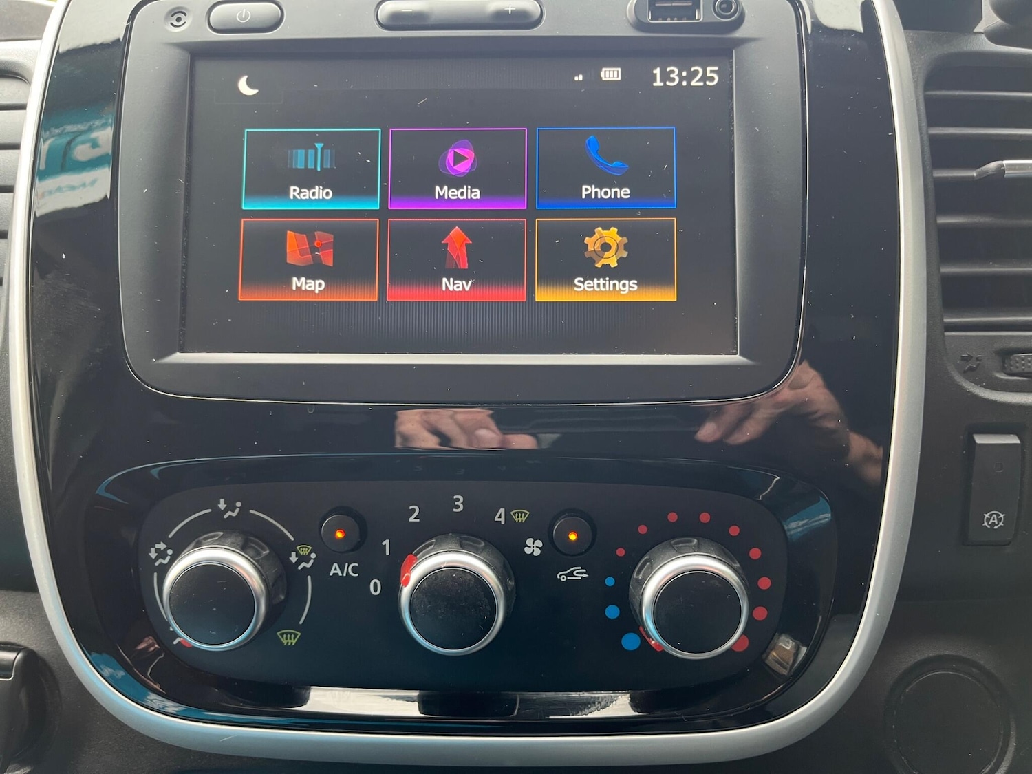 Used Renault Trafic 2020 for sale - 76987788: Photo 47