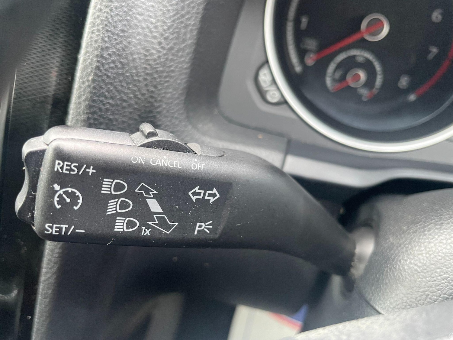 Used Volkswagen Scirocco 2016 for sale - 76849717: Photo 31