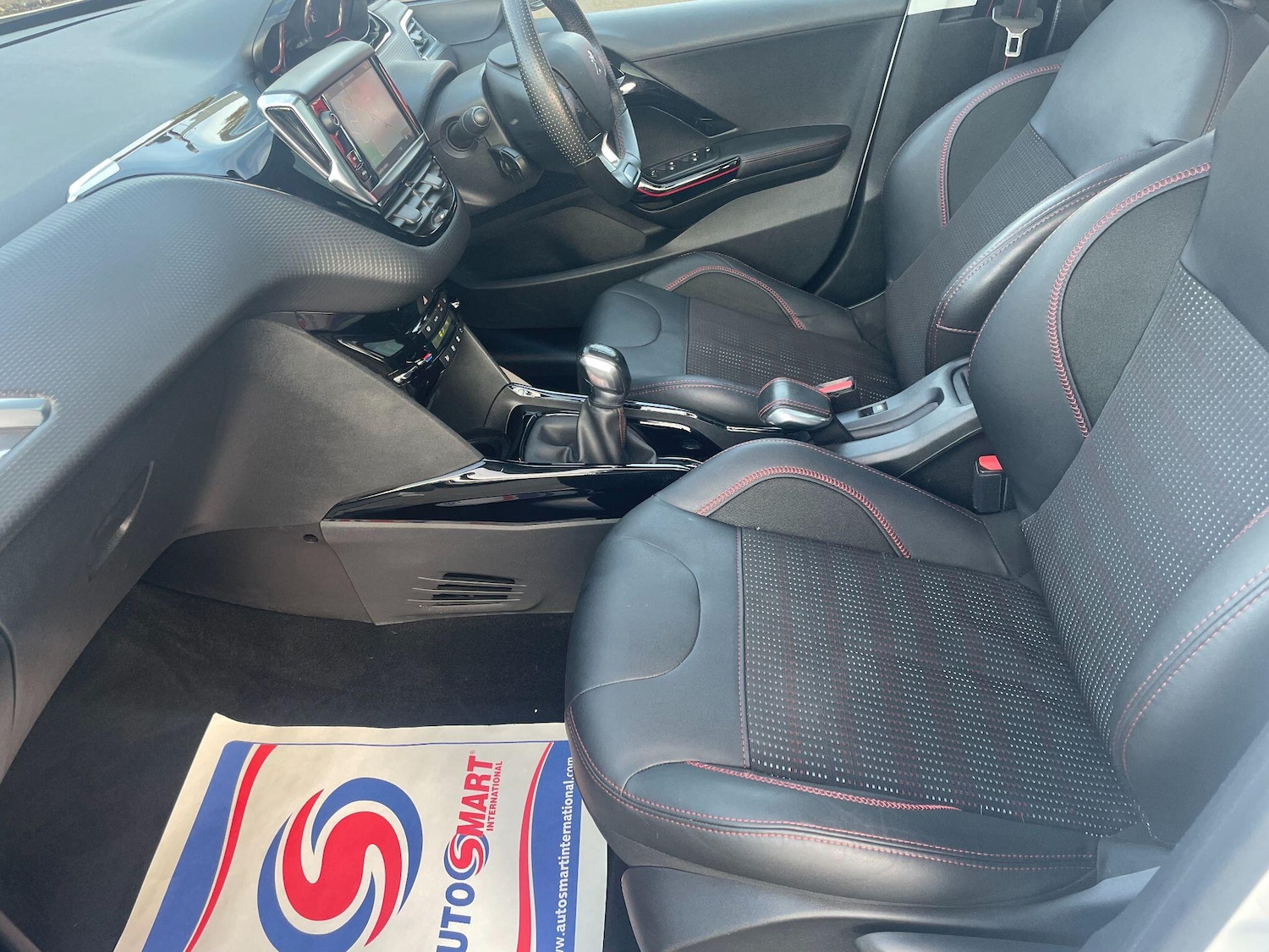 Used Peugeot 2008 2017 for sale - 76990230: Photo 24