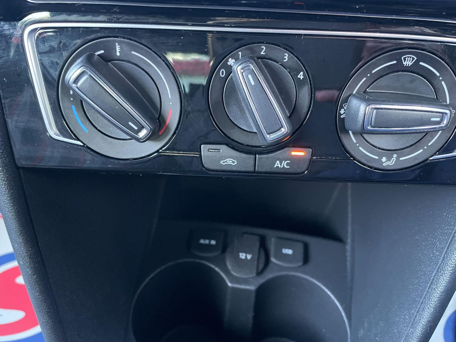 Used Volkswagen Polo 2017 for sale - 76926621: Photo 29