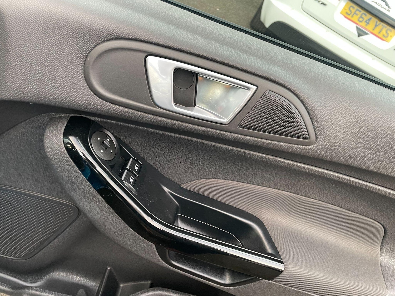 Used Ford Fiesta 2015 for sale - 76457898: Photo 20