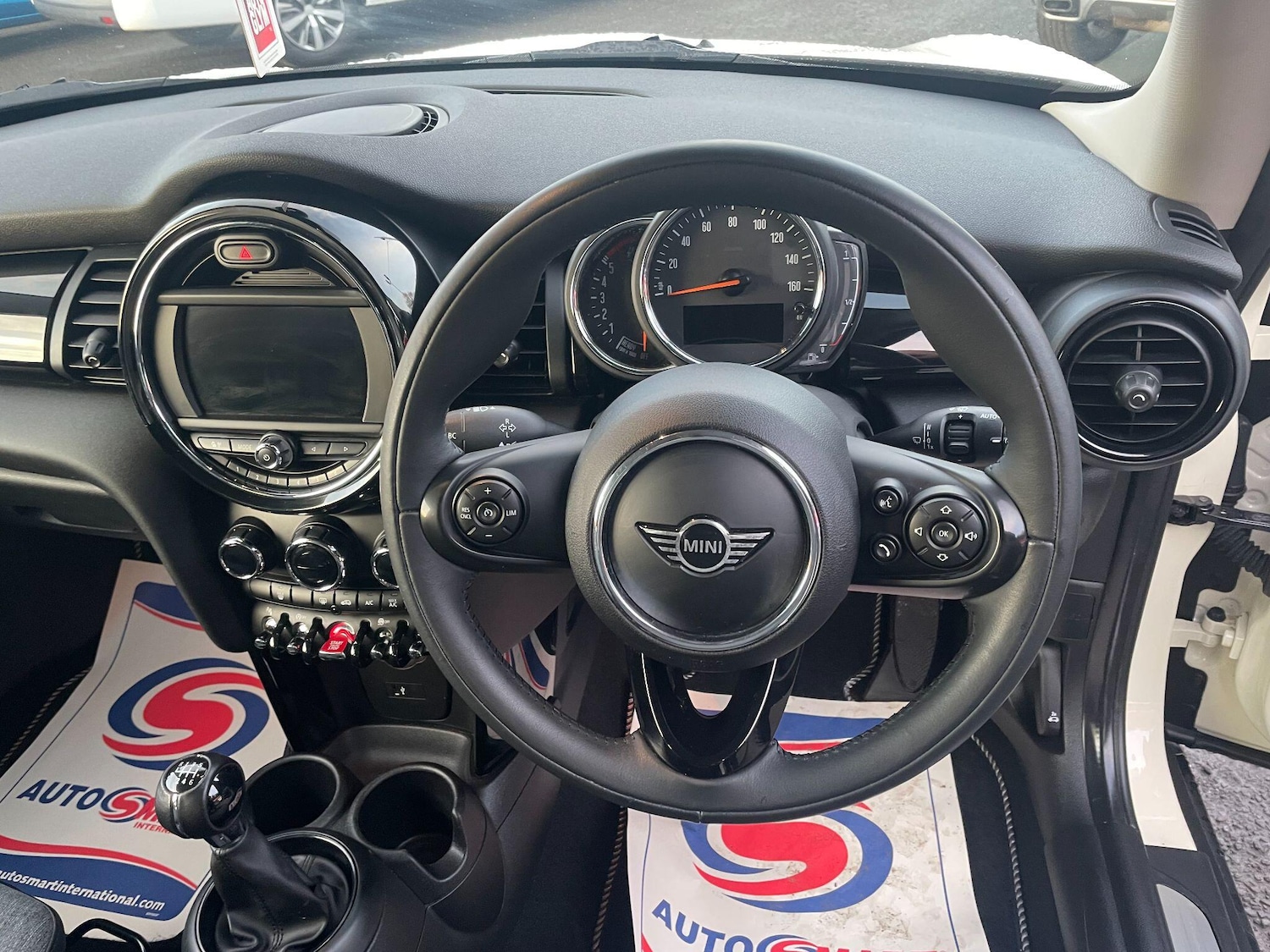 Used MINI Hatch 2018 for sale - 76953378: Photo 18