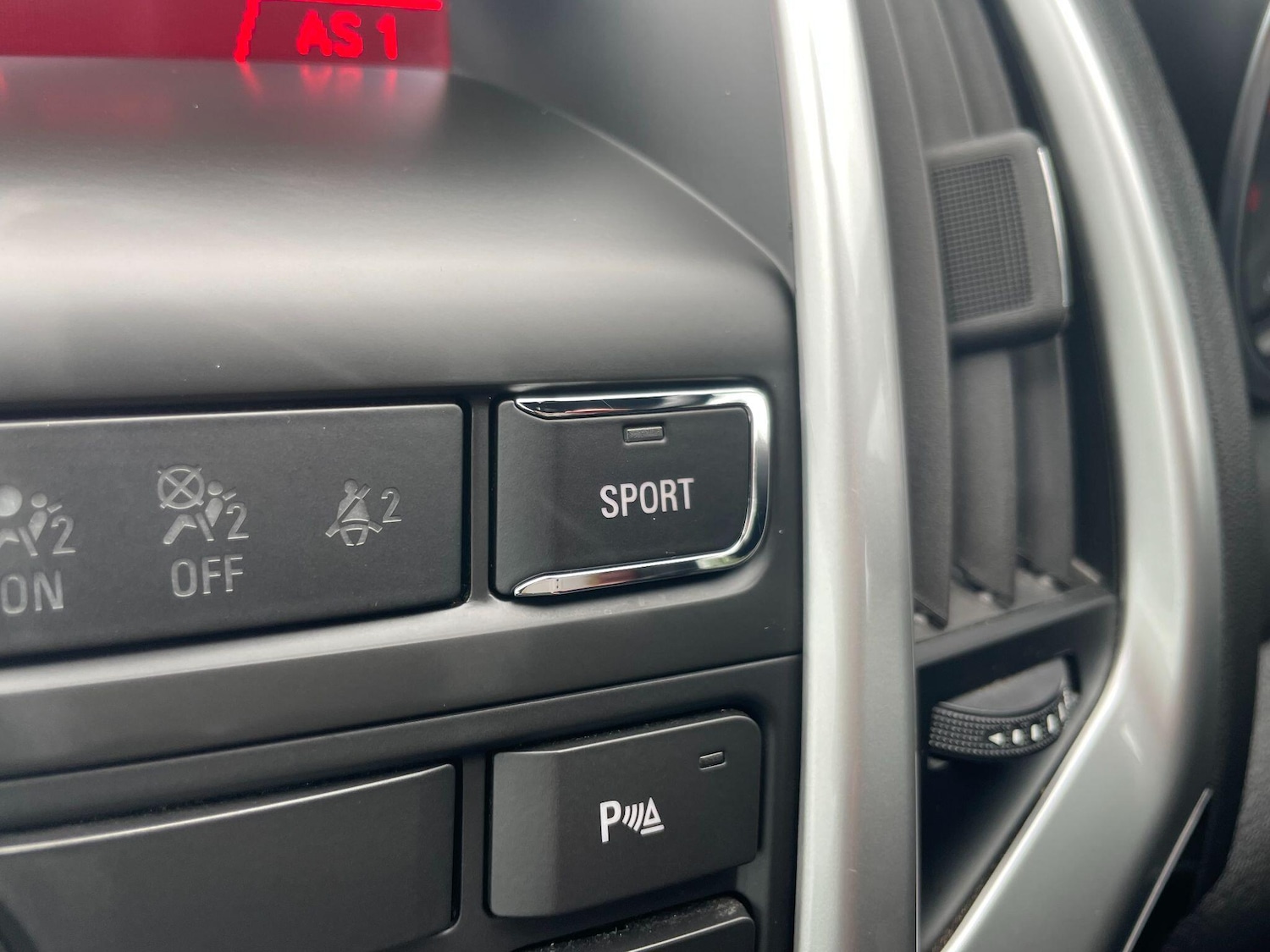 Used Vauxhall Astra GTC 2015 for sale - 76993666: Photo 28