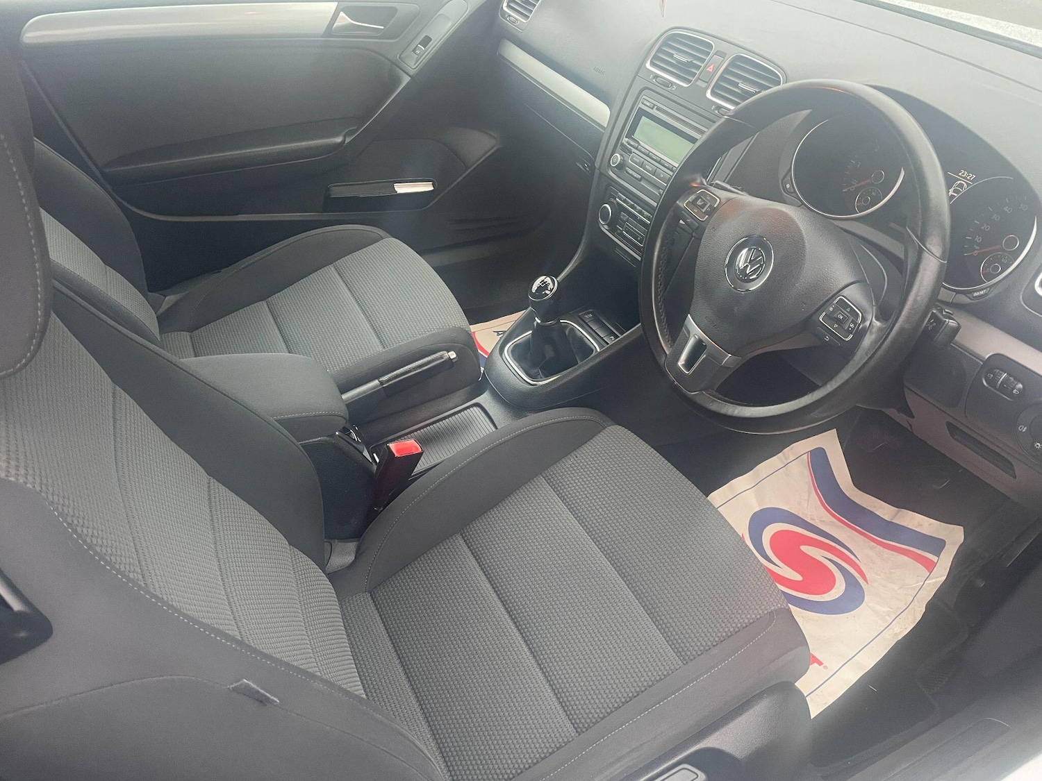 Used Volkswagen Golf 2011 for sale - 76765383: Photo 23