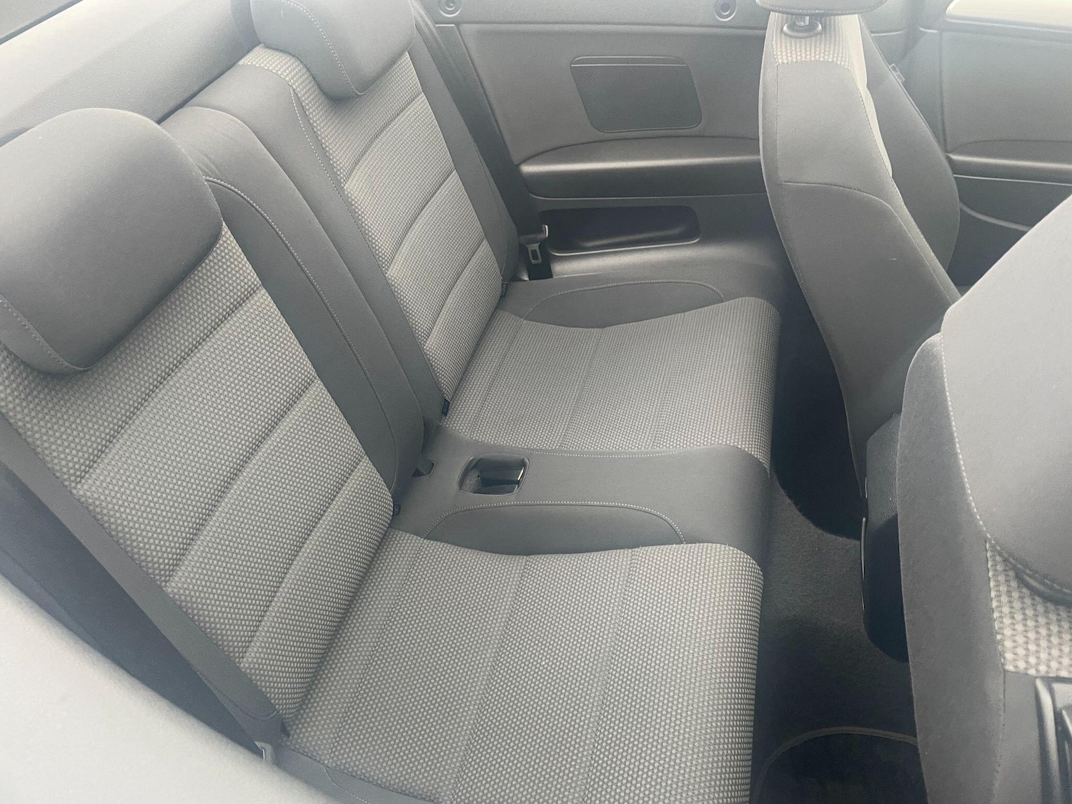 Used Volkswagen Golf 2011 for sale - 76765383: Photo 26