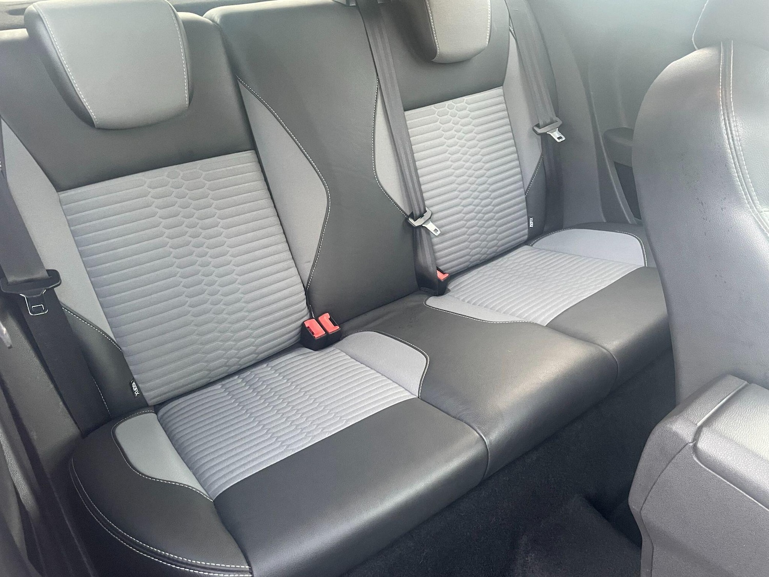 Used Ford Fiesta 2014 for sale - 76327005: Photo 18