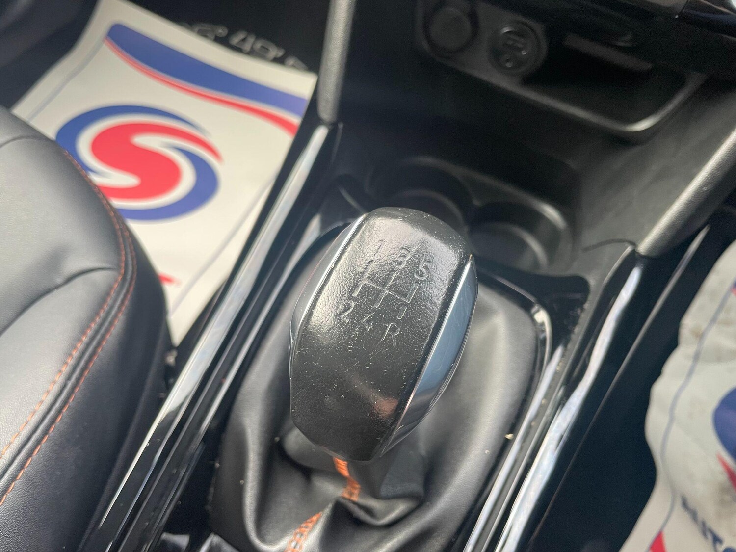 Used Peugeot 2008 2015 for sale - 76108347: Photo 28