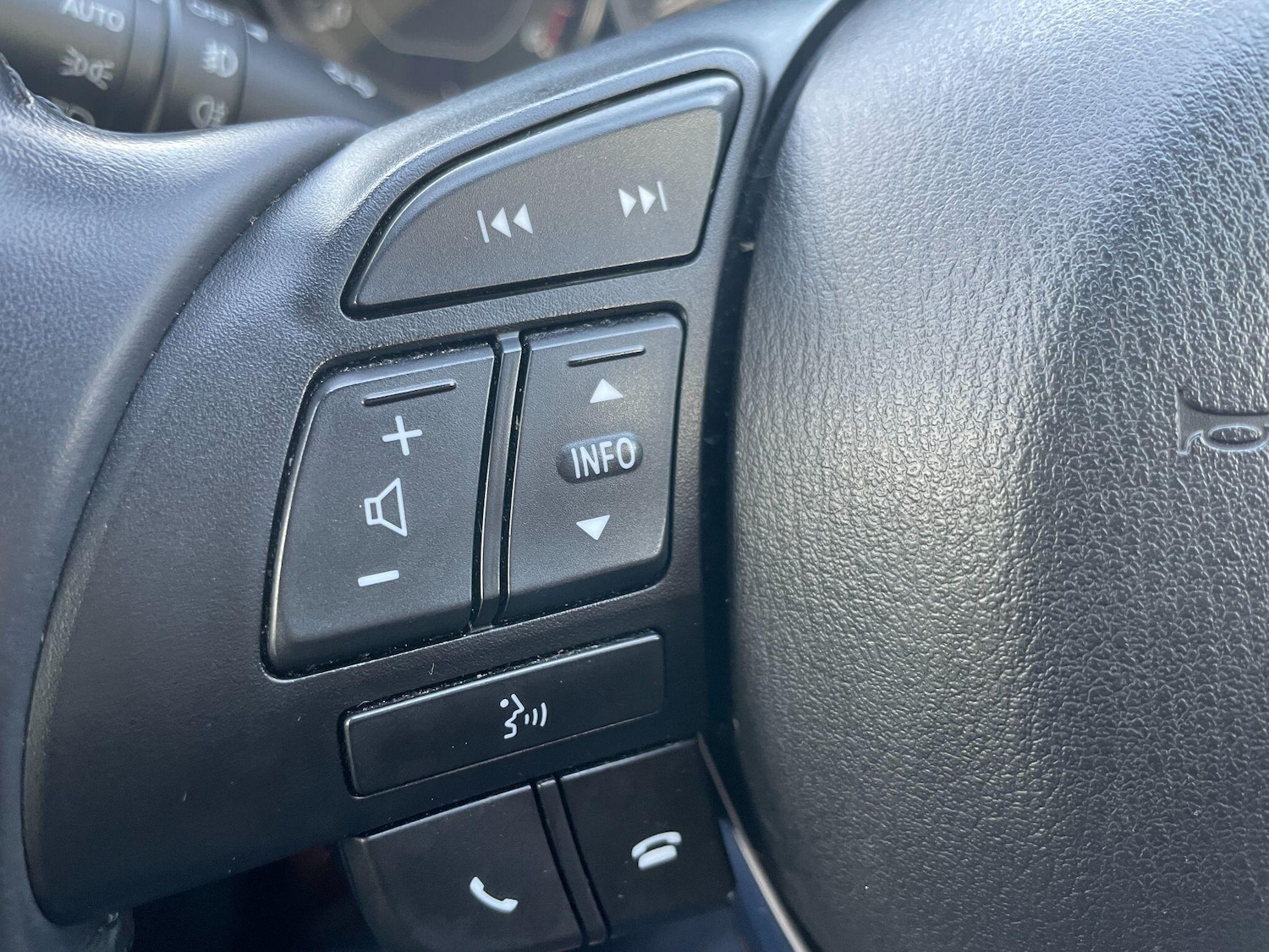 Used Mazda Mazda6 2014 for sale - 76823389: Photo 26