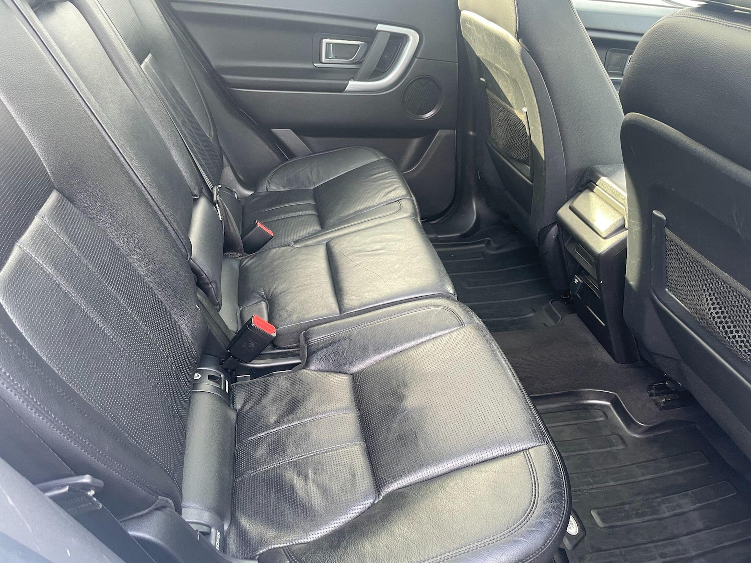 Used Land Rover Discovery Sport 2017 for sale - 76318160: Photo 19