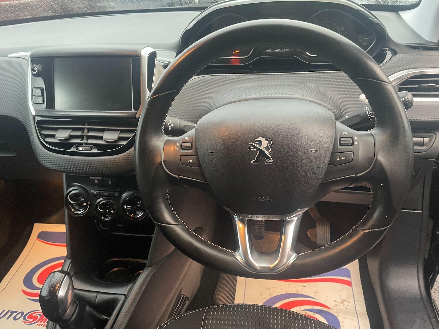 Used Peugeot 208 2016 for sale - 77203535: Photo 17