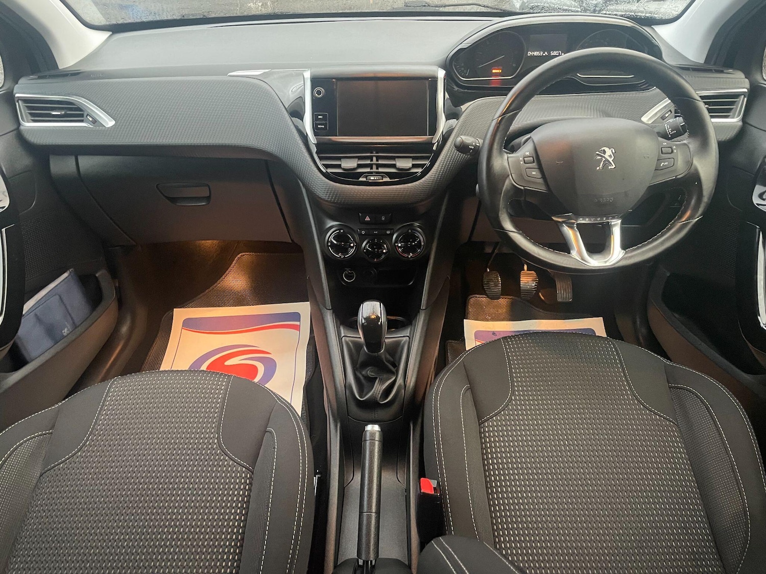 Used Peugeot 208 2016 for sale - 77203535: Photo 19