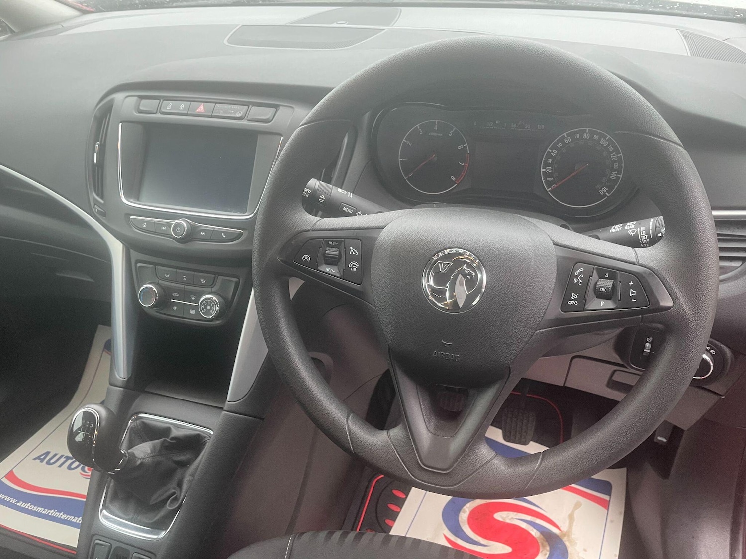 Used Vauxhall Zafira 2017 for sale - 77344043: Photo 17