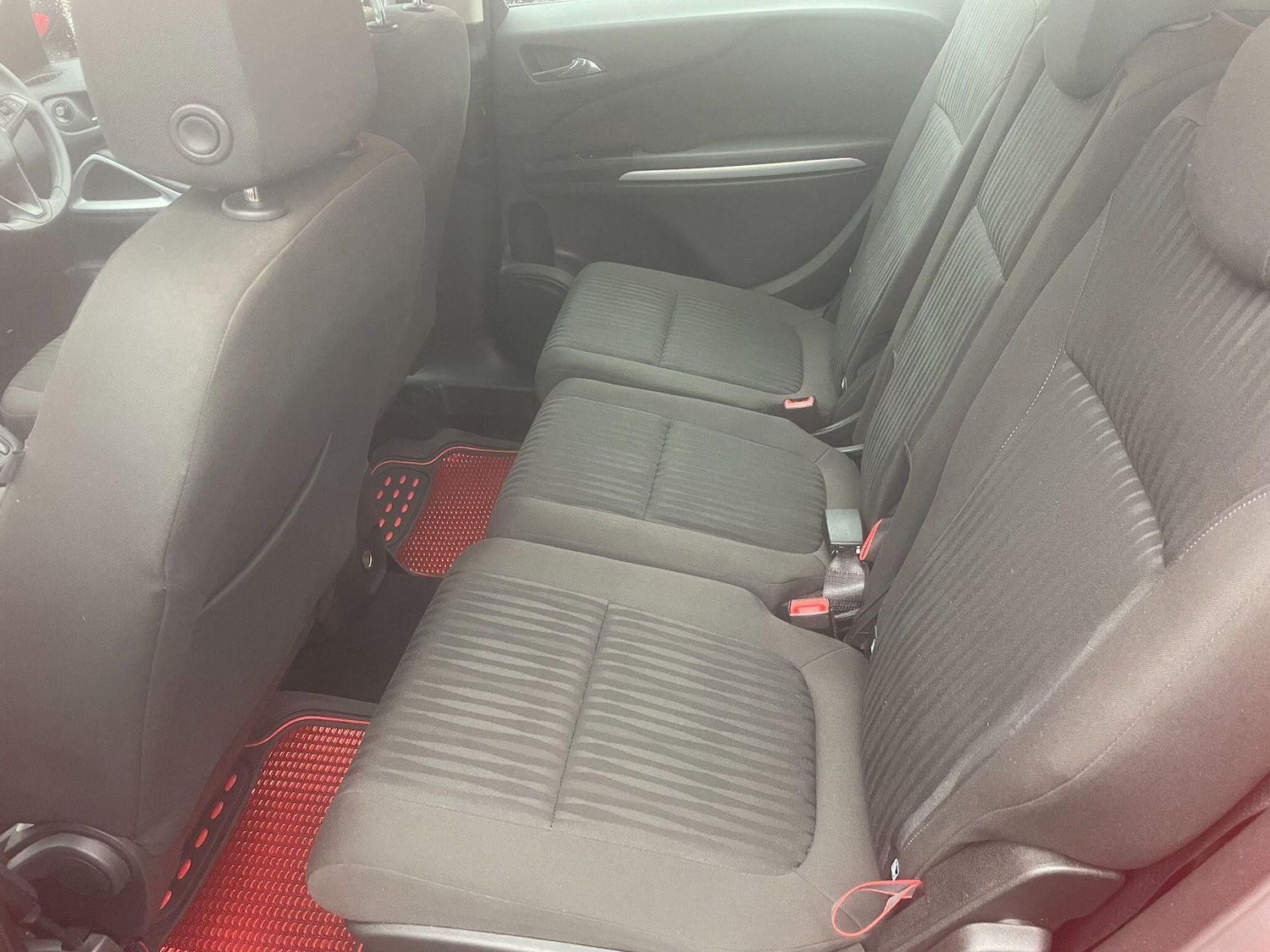 Used Vauxhall Zafira 2017 for sale - 77344043: Photo 21