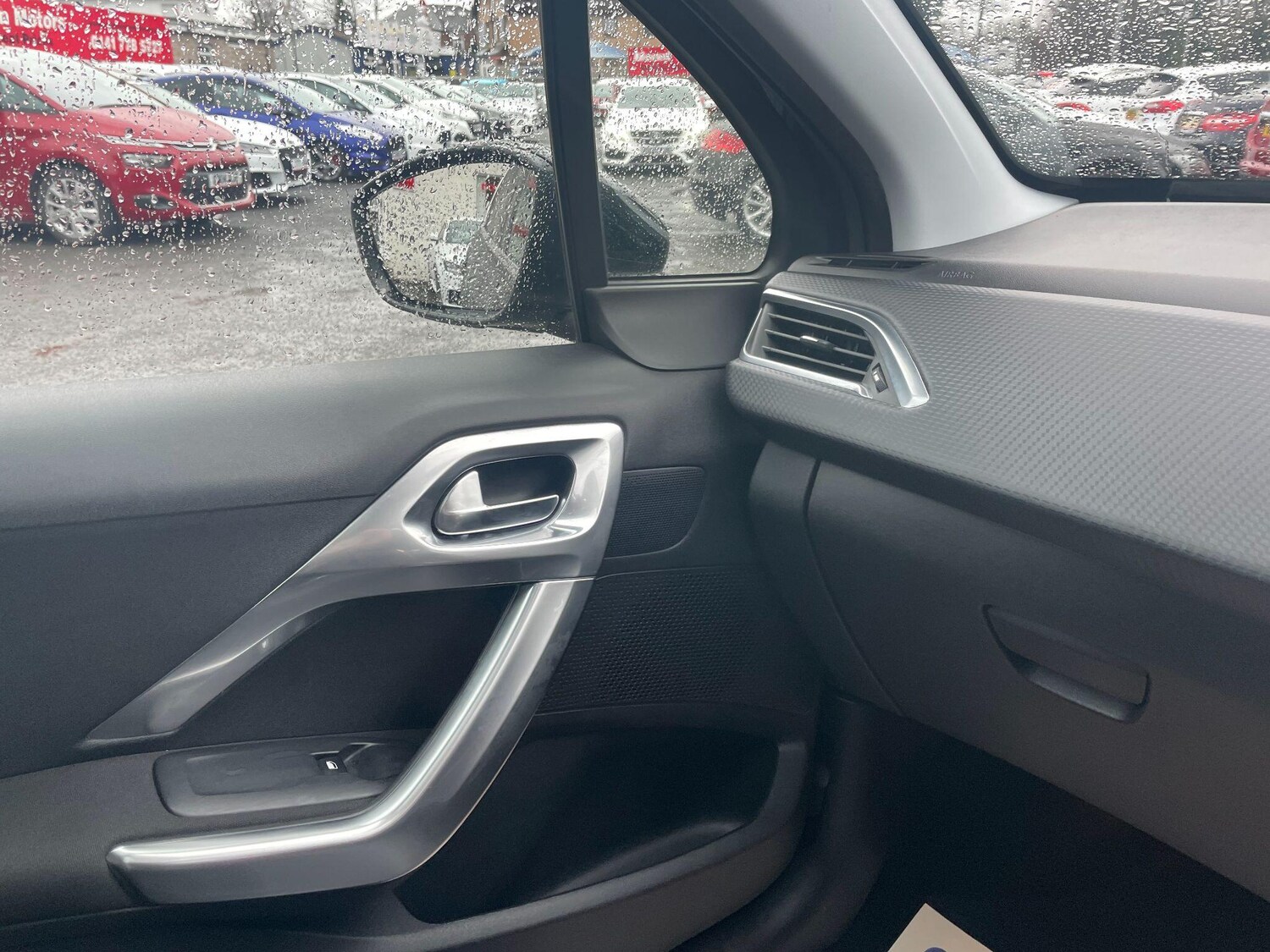 Used Peugeot 2008 2019 for sale - 77523780: Photo 21