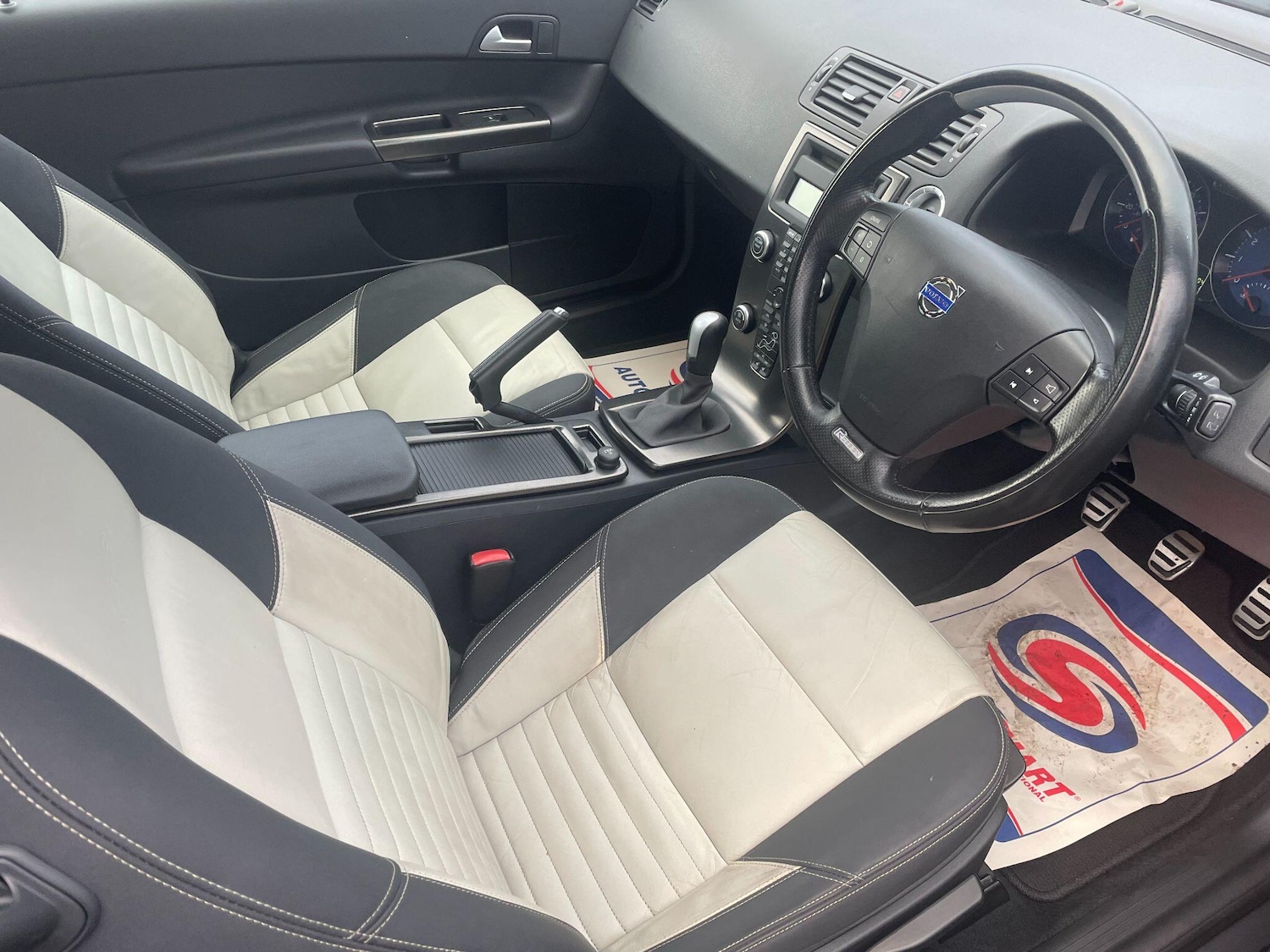 Used Volvo C30 2010 for sale - 77081985: Photo 14